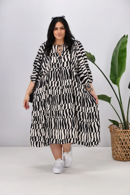 Sunday Boho Shani Dress Geo Print Black Cream